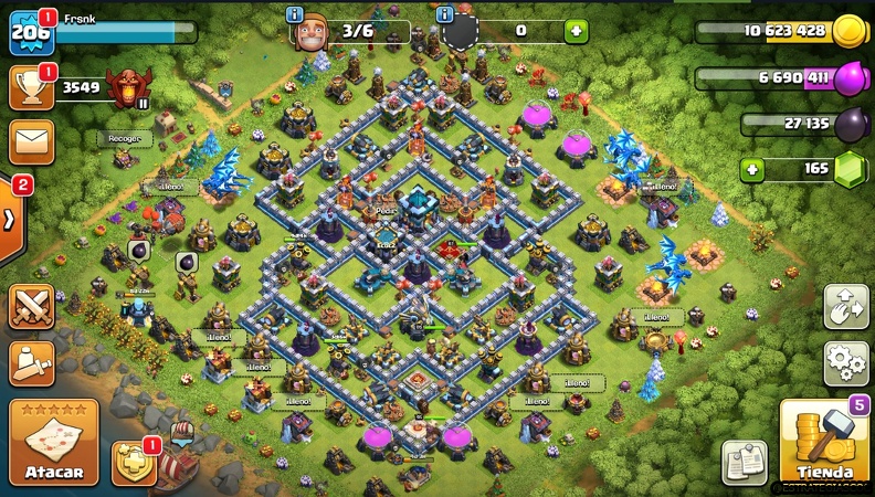 th13_legend_trophybase.jpg